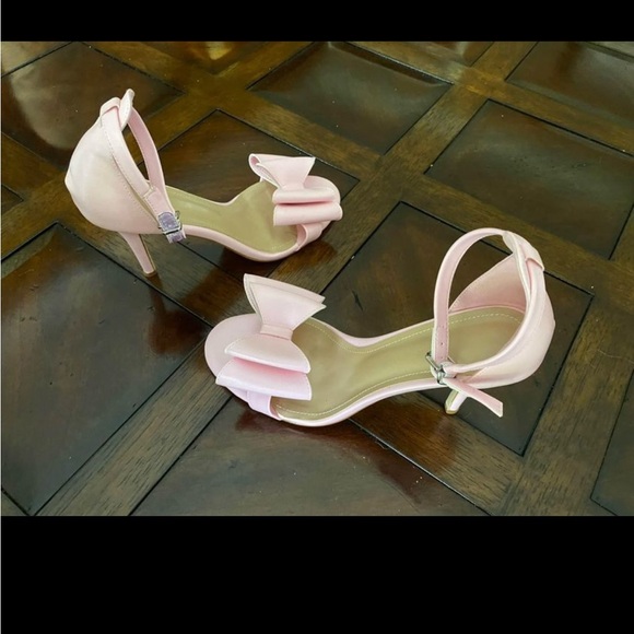 Pink Bow Heels Sandals 8.5 - Picture 8 of 10